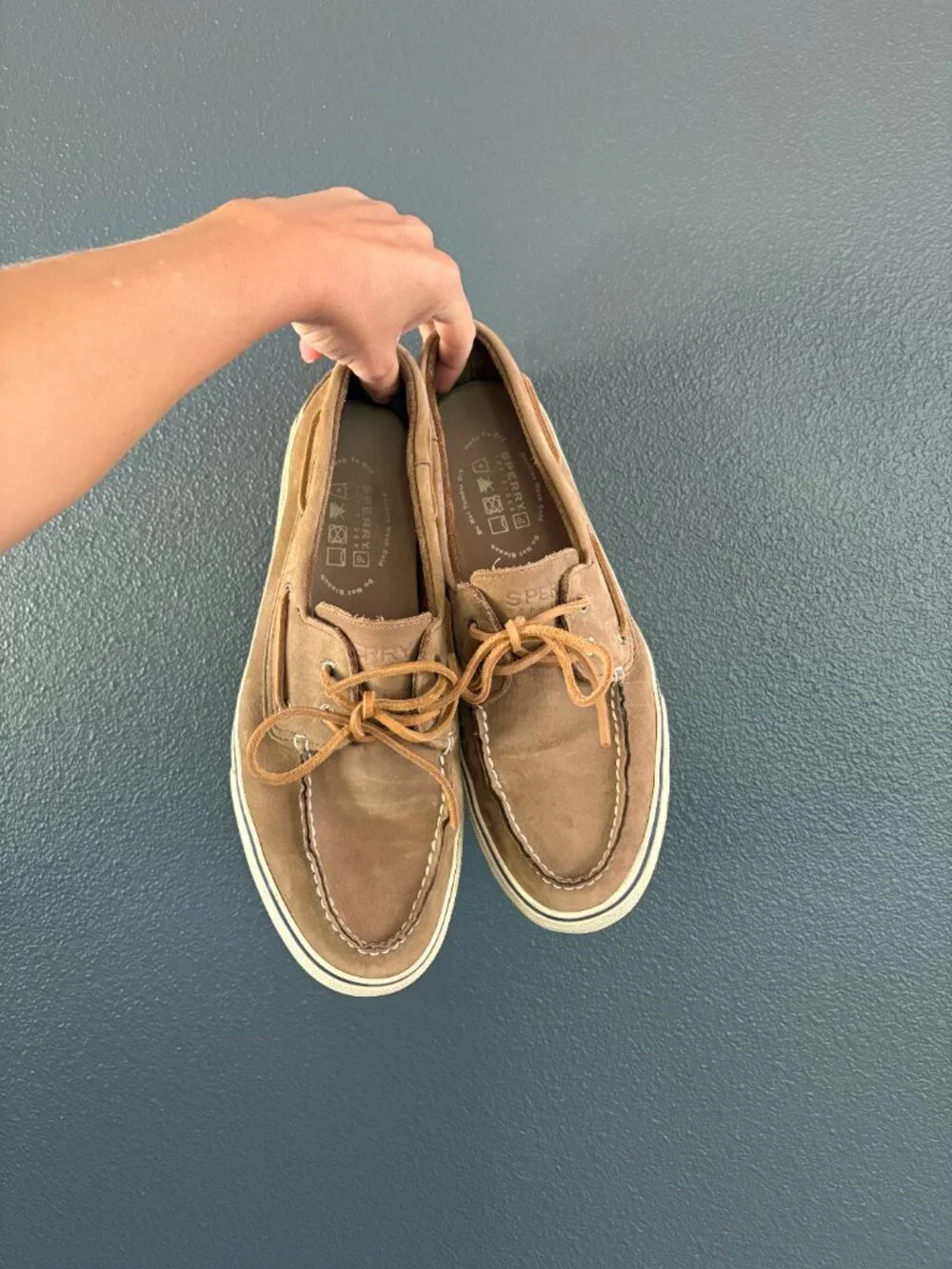 Sperry leather original 2 eye boat shoe